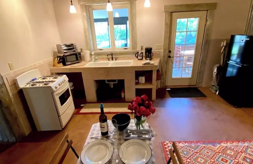 Monticello Otro | Historic Adobe Casita in Monticello, NM