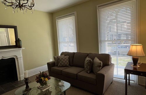 Maysville Apartamento | Historic and Elegant