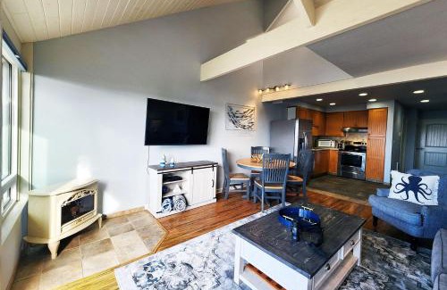 Historic Bayfront Casa | Historic Bayfront! Stellar Bridge & Bay Views! Bay Dreaming