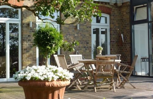 Neuwittenbek Casa | Histórico, hermosa casa de vacaciones, justo en el Canal de Kiel