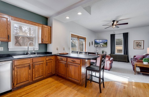 Osceola Casa | Historic Beauty w Modern Updates Near Taylor's Falls