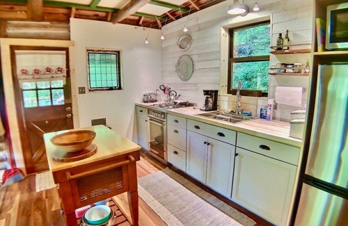 Eureka Springs Cabina | Cabaña frente al lago: ¡Vistas y encanto!