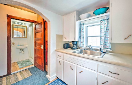 Arnolds Park Cabina | Historic Cabin Retreat: Steps to Okoboji Lake