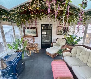 Blawenburg Casa | Historic Canal Home on Nature Preserve