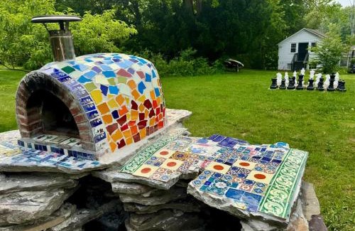 Blawenburg Casa | Historic Canal Home on Nature Preserve