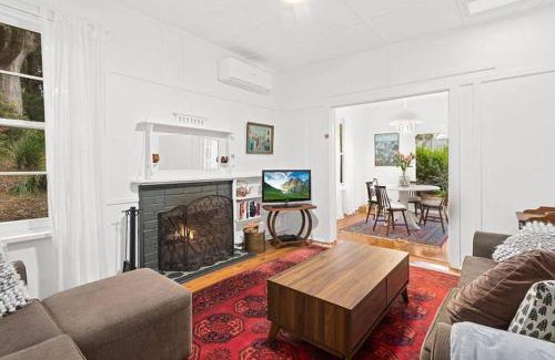 Bundanoon Casa | Historic Corinda Cottage