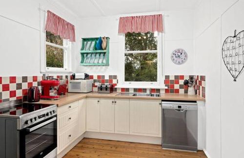 Bundanoon Casa | Historic Corinda Cottage