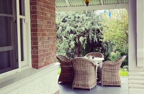 Harden Casa | Historic Country Homestead Retreat