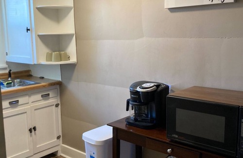 Bloomington Apartamento | Historic Downtown Apartment #5
