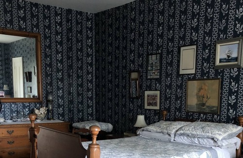 Palmyra Cama Y Desayuno | Historic farm in Palmyra NY near historic sites, Erie Canal, CMAC and wineries