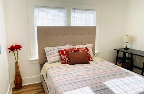 Lynden Casa | Historic Front Street Home
