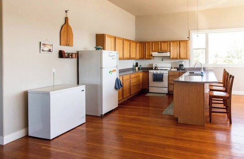 Valley County Casa | Historic Ft. Peck Schoolhouse w/indoor BB court