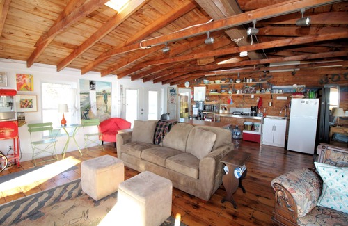 Wellfleet Casa | Historic Harborfront 2BD Boathouse-A/C, Awesome Views & Direct Beach Access