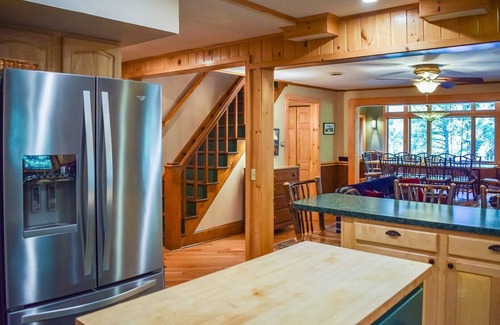 Inlet Cabaña | Histórico Highland Cottage - 4th Lake