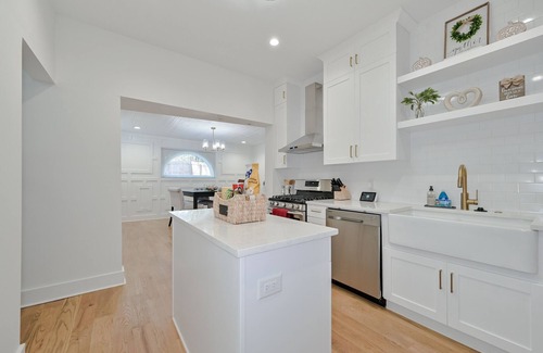 Washington Park Casa | Historic home in Atlanta, sleeps 14.