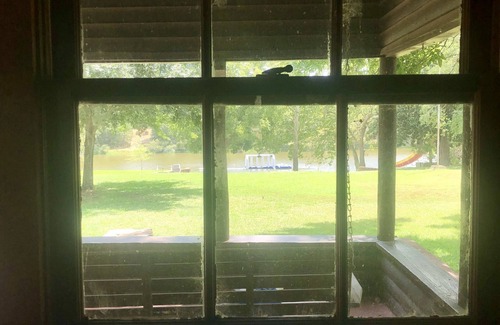 Athens Casa | Historic Lodge on Private Campground