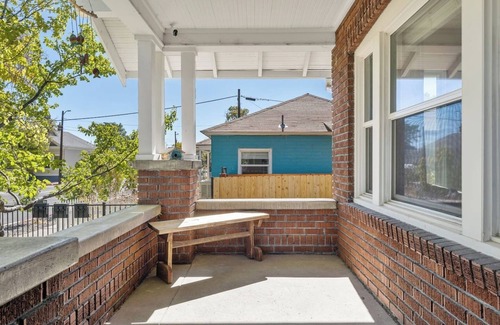 Midtown Casa | Historic Midtown Gem w/Retro Game