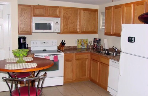 New Bern Apartamento | Historic New Bern Charm with Unique Themed Rooms