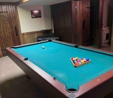 Dahlman Casa | Historic Omaha Manor DT Near Zoo and Pool Table