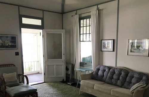 Culver Cabaña | Hogar histórico de verano en el hermoso East Shore del Lago Maxincuckee