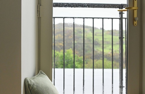 Clifden Casa | Casa histórica recientemente renovada - parte de Connemara Rentals