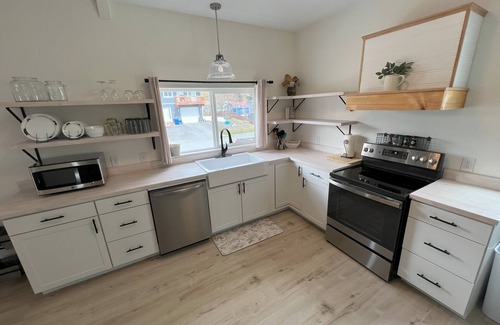 Valdez Casa | Historic Valdez Home