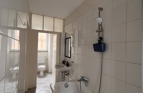 Neuendorf Apartamento | Historisches Apartment mit Rheinblick