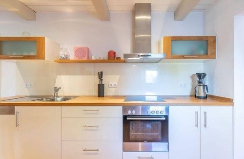 Hauert Casa | Cabaña histórica, techo paja, zona tranquila