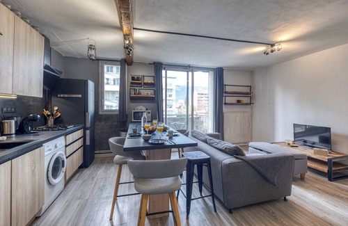Secteur 3 Apartamento | #HN | Le Beauvert 🍀| 2 people