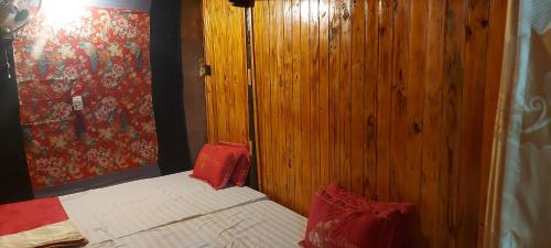 Trung Khanh Casa | Hoàng Công Bản Giốc Homestay