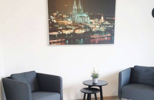 Innenstadt Apartamento | HÖ01 large apartment with dryer and washing machine