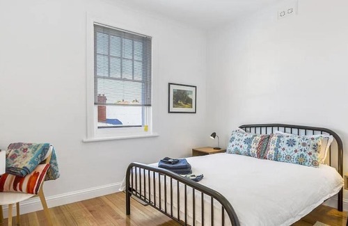 North Hobart Apartamento | Hobart Character - Scenic Views in Bustling Locale