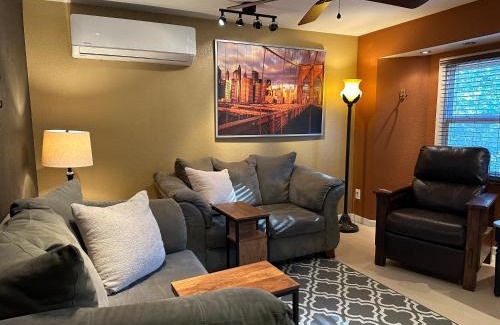 Port Orchard Apartamento | Hobby farm with goats and views of horses