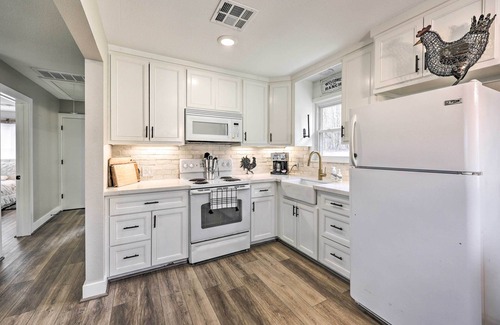 Hodgen Cabaña | Hodgen Cottage on 650 Acres, Cozy & Scenic