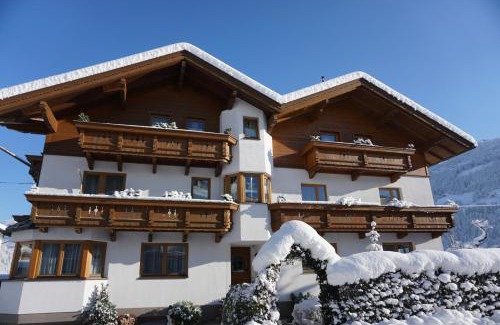 Zell am Ziller Apartamento | Hofer's Wiesenheim