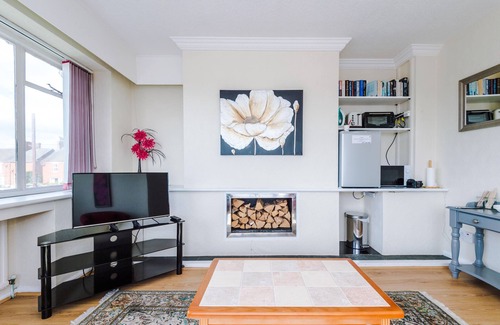 Barnetby Casa | Holcombe Guest House