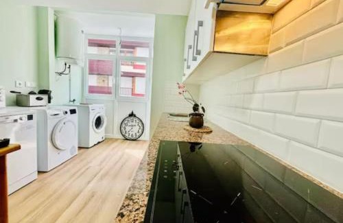 Centro histórico de Baiona Apartamento | Holibai Lar de Brais, Encantador apto en la Bahía de Baiona