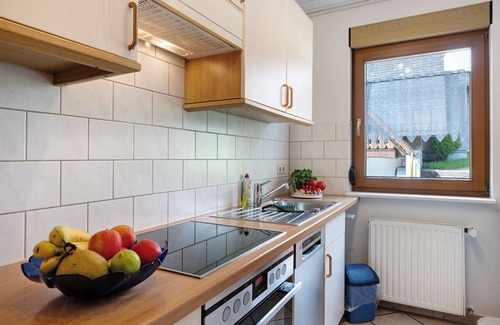 Schollach Apartamento | Apartamento vacacional 'West' con terraza compartida, jardín común y balcón