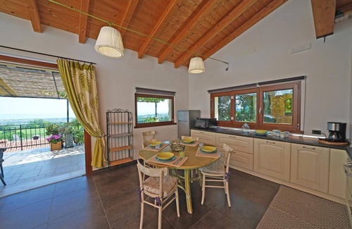 Castello Apartamento | Apartamento de vacaciones Puegnago sul Garda para 1 - 6 personas con 2 dormitorios - Apartamento