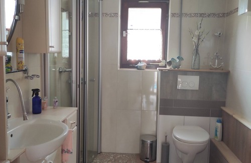 Hessisch Lichtenau Apartamento | Holiday Apartment 'Energie und Balance' with Private Terrace, Balcony and Wi-Fi