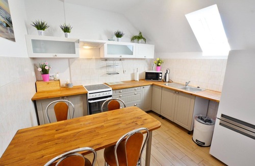 Darlowo Apartamento | Apartamento de vacaciones, 3 dormitorios, jardín
