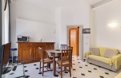 Varigotti Apartamento | Apartamento vacacional 6 Mehari cerca de la playa con balcón y Wi-Fi