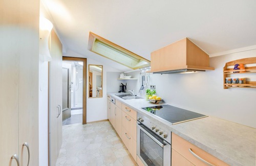 Kreuzfeld Apartamento | Apartamento vacacional "Beim Kreuzfelder Zwiesl" con jardín, balcón y vistas a la montaña