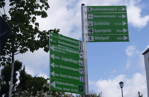 Bleialf Apartamento | Apartamento de vacaciones Bleialf para 1 - 10 personas con 3 dormitorios - Apartamento