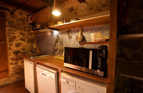 La Cuevarruz Apartamento | Apartamento vacacional "Casa de los Sueños - Dimoni" con terraza compartida y Wi-Fi