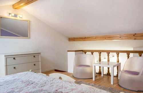 Grumes Apartamento | Holiday Apartment "Casa Margherita" with Mountain View, Private Garden & Wi-Fi