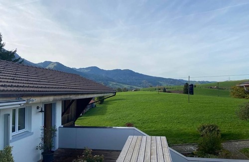 Stocken-Hofen Apartamento | Apartamento de vacaciones Höfen b. Thun para 1 - 4 personas con 1 dormitorio - Apartamento