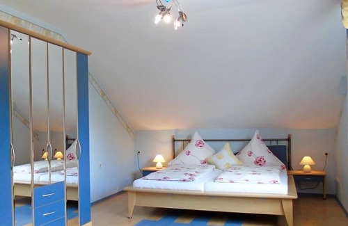 Diedorf Apartamento | Apartamento de vacaciones Dermbach para 1 - 8 personas con 3 dormitorios - Apartamento