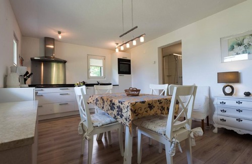 Fiesch Chalet De Esquí | Apartamento de vacaciones Fiesch para 1 - 4 personas con 1 dormitorio - Chalet de madera