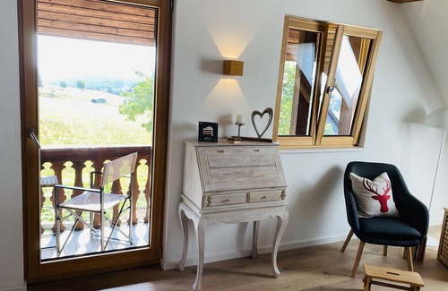 Kappel Apartamento | Apartamento vacacional 'Haus Alpenblick' con vistas a la montaña, terraza comunitaria y Wi-Fi